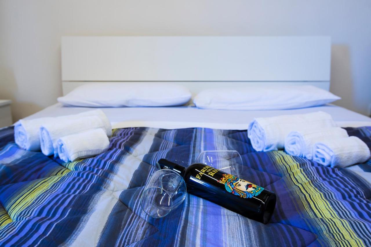 Romeo&Giuliet Hotel มาร์ซาลา ภายนอก รูปภาพ